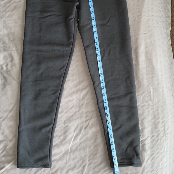 *Brand New Without Tags* L Fleece-Lined Leggings - Picture 3 of 5